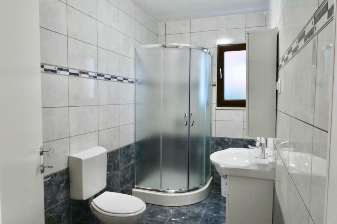 Antonia Apartments Zavalatica Ngoại thất bức ảnh
